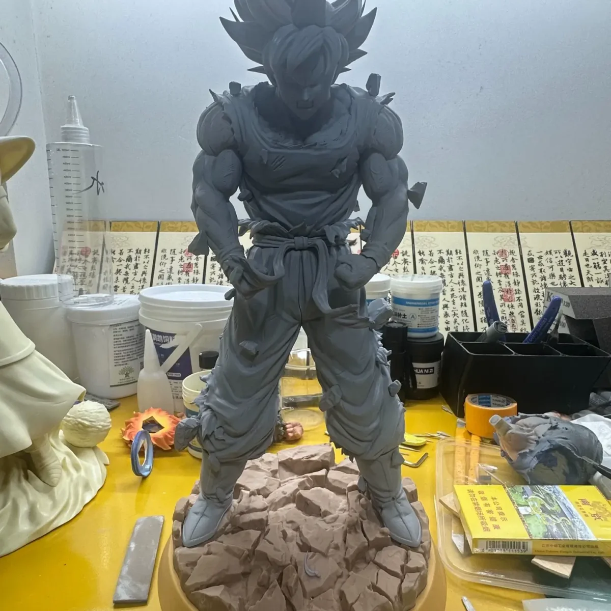 TS - SSJ Goku 1/4 & 1/6 TS - SSJ Goku 1/4 & 1/6 | anime collectible