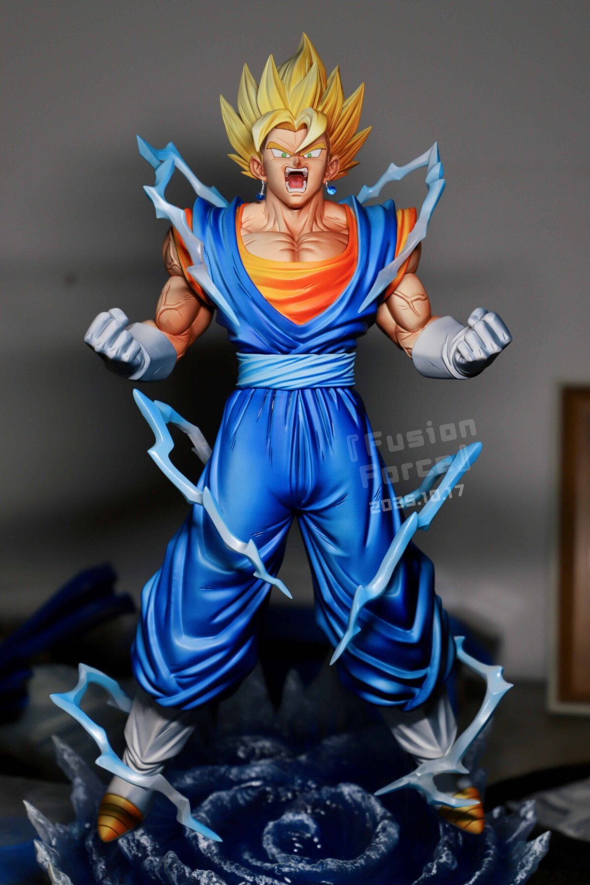 Fusion & Force Studio - Vegito 1/6 Fusion & Force Studio - Vegito 1/6 | anime figure