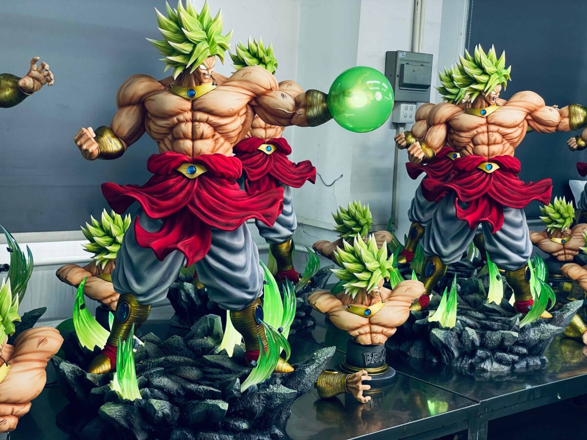 Infinite - LSSJ Broly Statue 1/6 Infinite - LSSJ Broly Statue 1/2 | resin statue