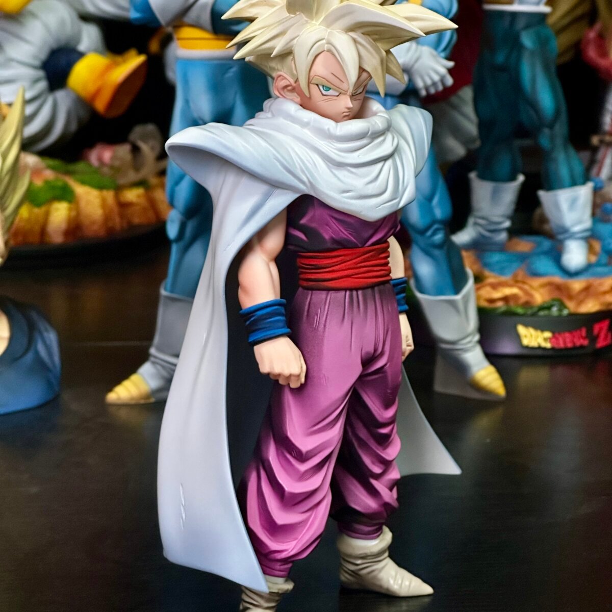 Jackie - Gohan with Cape 1/6 Jackie - Gohan with Cape Statue 1/6 | anime figure