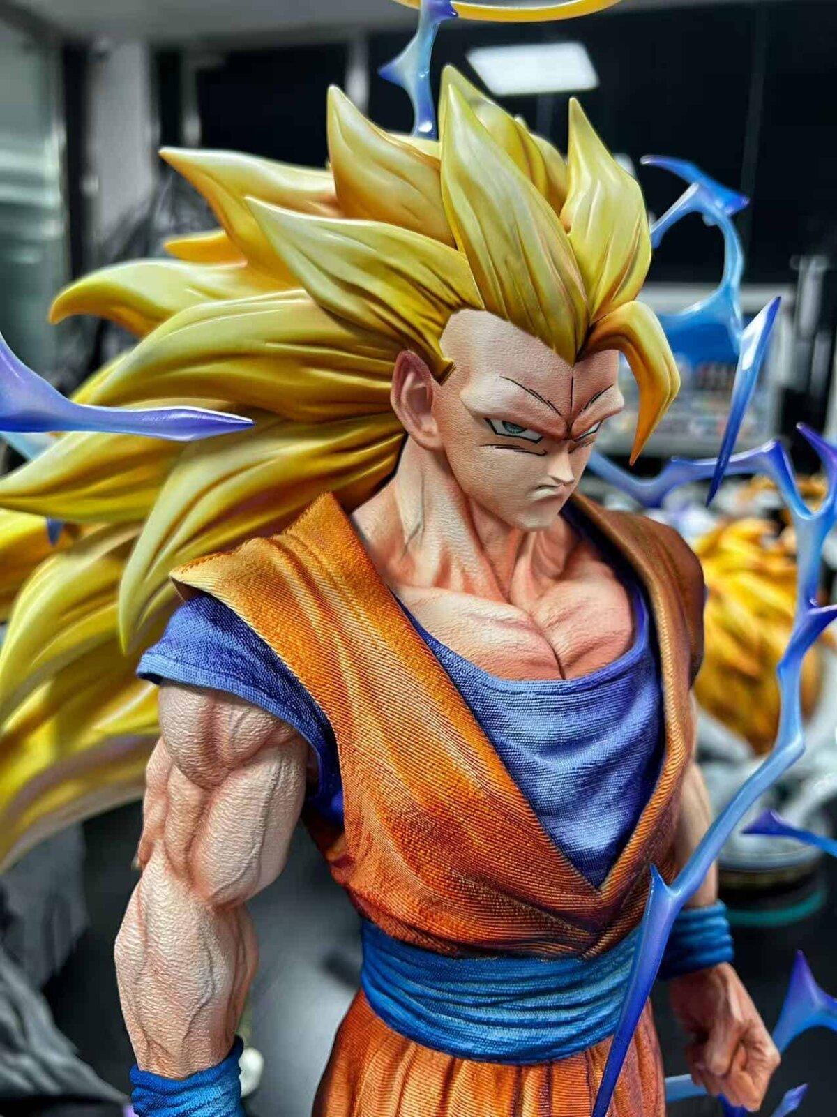 BUU - SSJ3 Goku Repaint BUU - SSJ3 Goku Repaint | resin statue