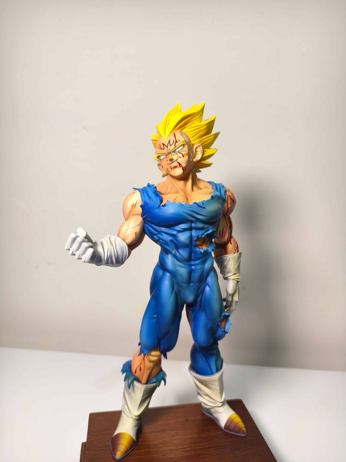 Ayu - Majin Vegeta 1/6 | anime collectible