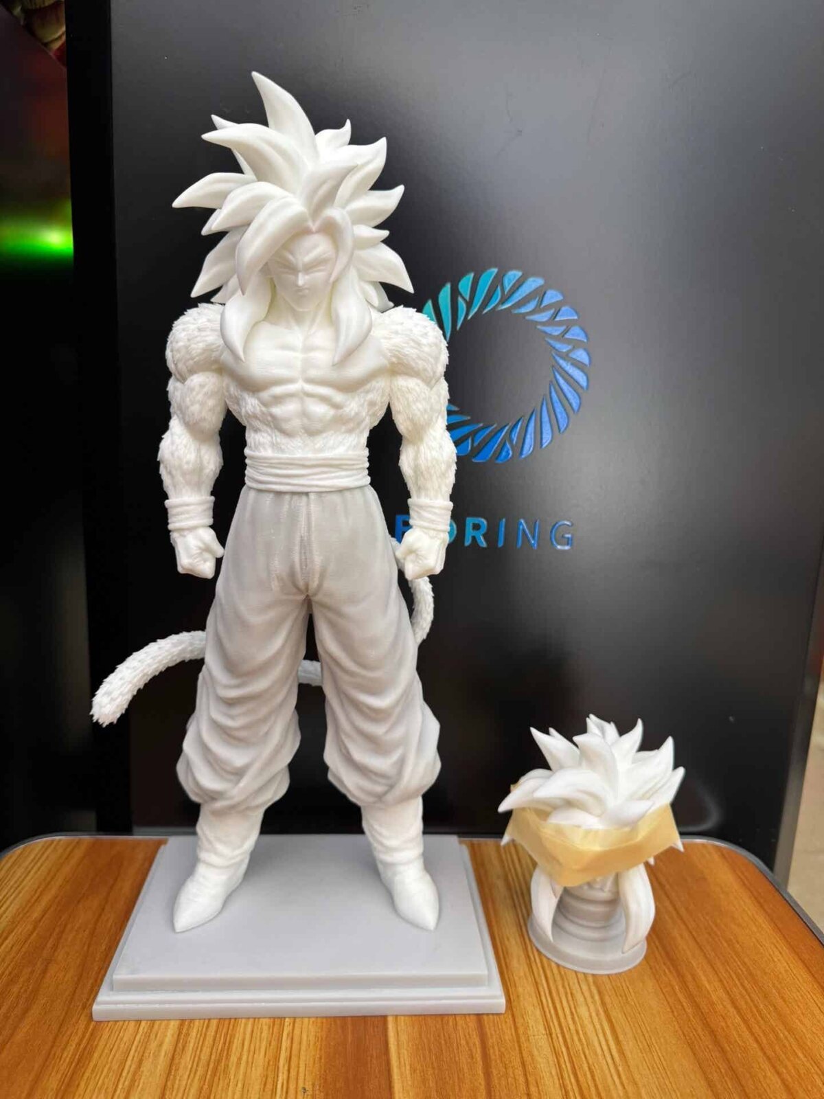 BUU - SSJ4 Goku Repaint BUU - SSJ4 Goku Repaint | anime collectible