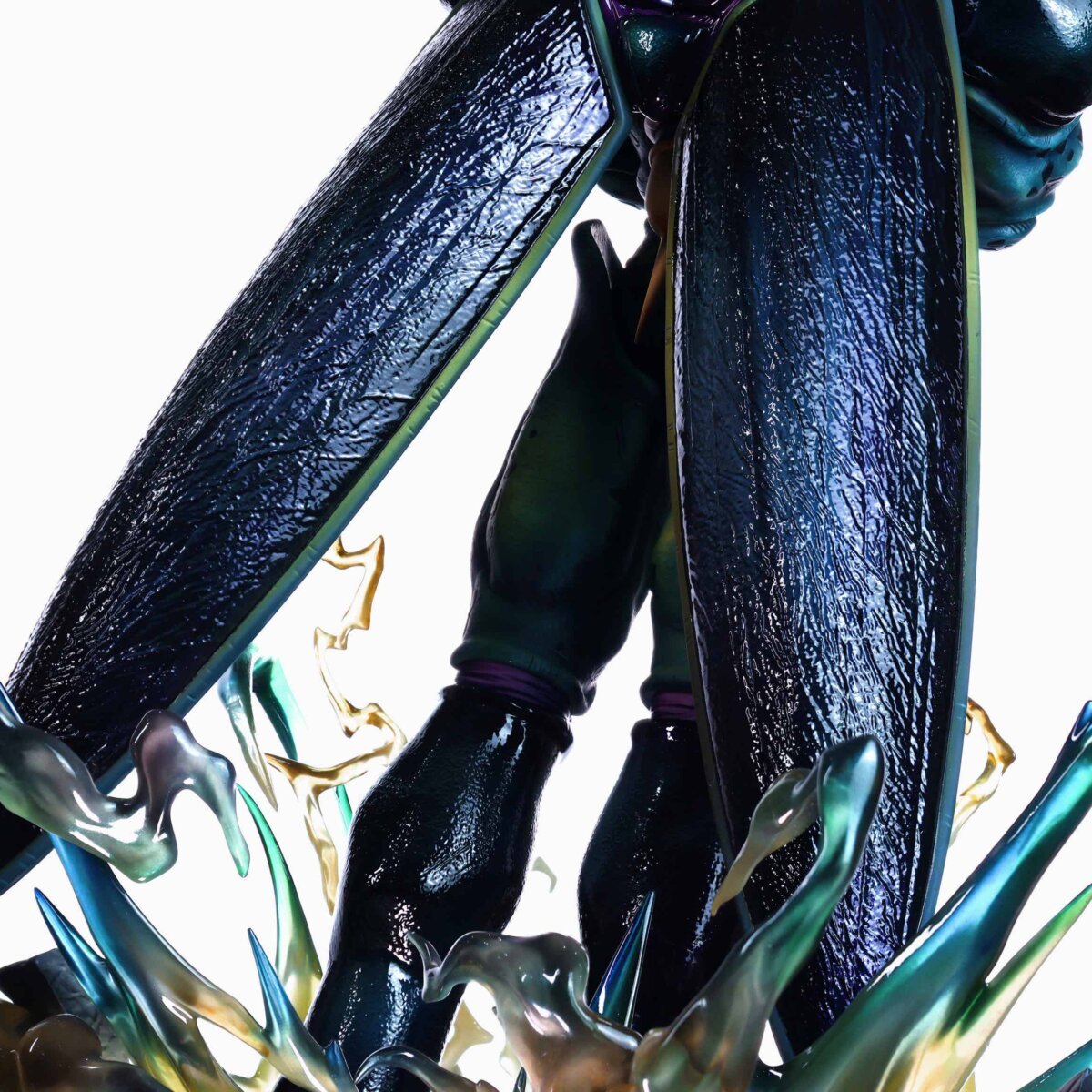 ET Studio - Perfect Cell ET Studio - Perfect Cell | resin statue