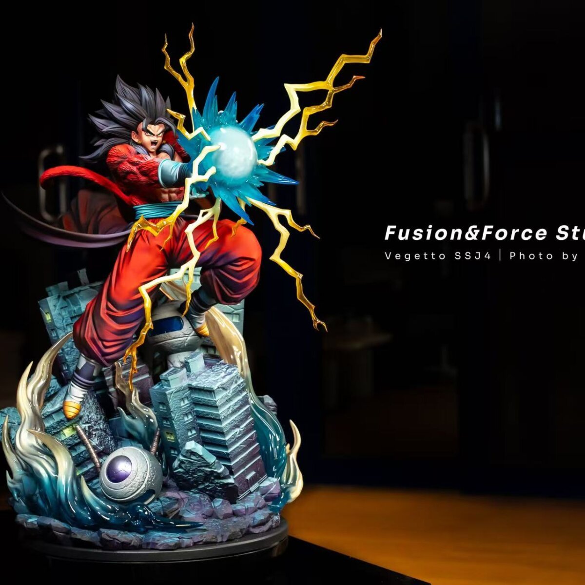 Fusion & Force Studio - Vegito 1/6 | anime figure