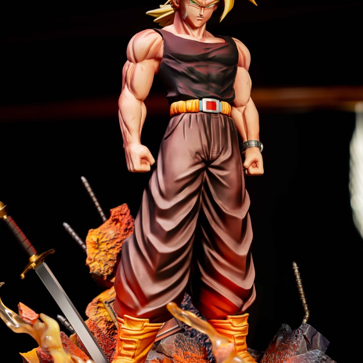 Juann Studio - Trunks Juann Studio - Trunks | resin statue