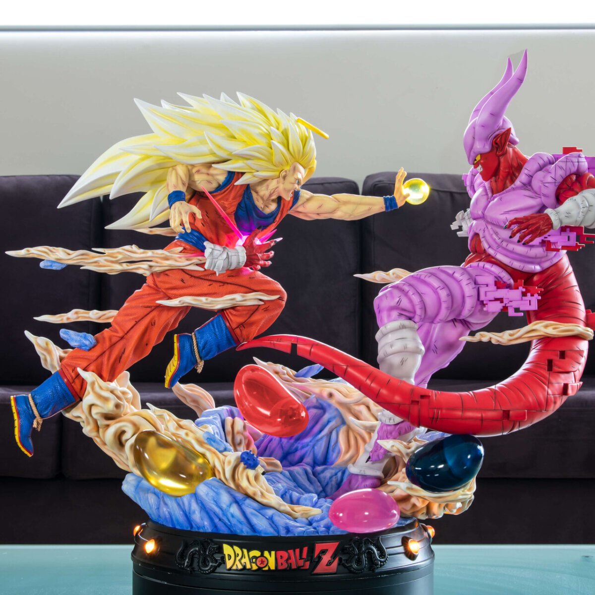 KDC - SSJ3 Goku vs Janemba 1/4 KDC - SSJ3 Goku vs Janemba 1/4 | anime collectible