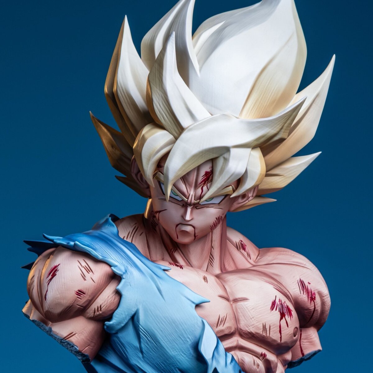 LoaDen Studio - Goku SSJ Bust 1/3 LoaDen Studio - Goku SSJ Bust 1/3 | resin statue