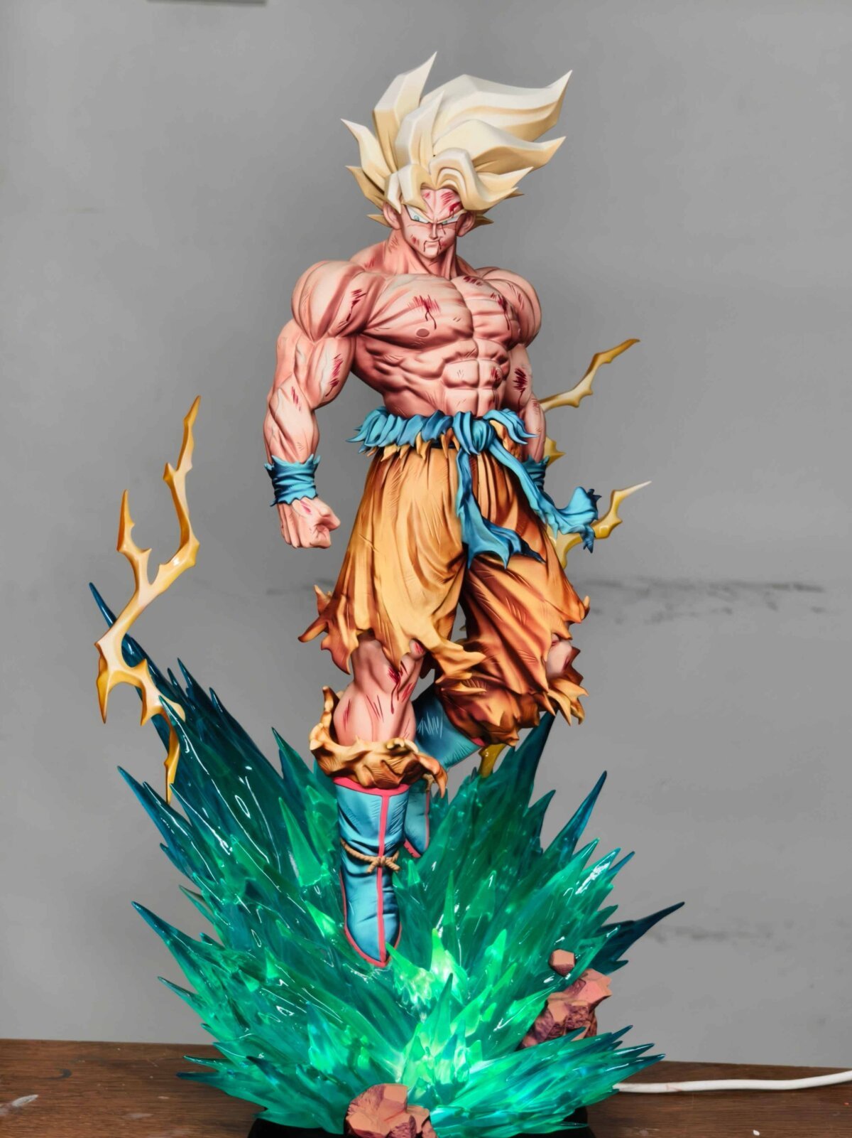 LP Studio - Goku SSJ | anime collectible