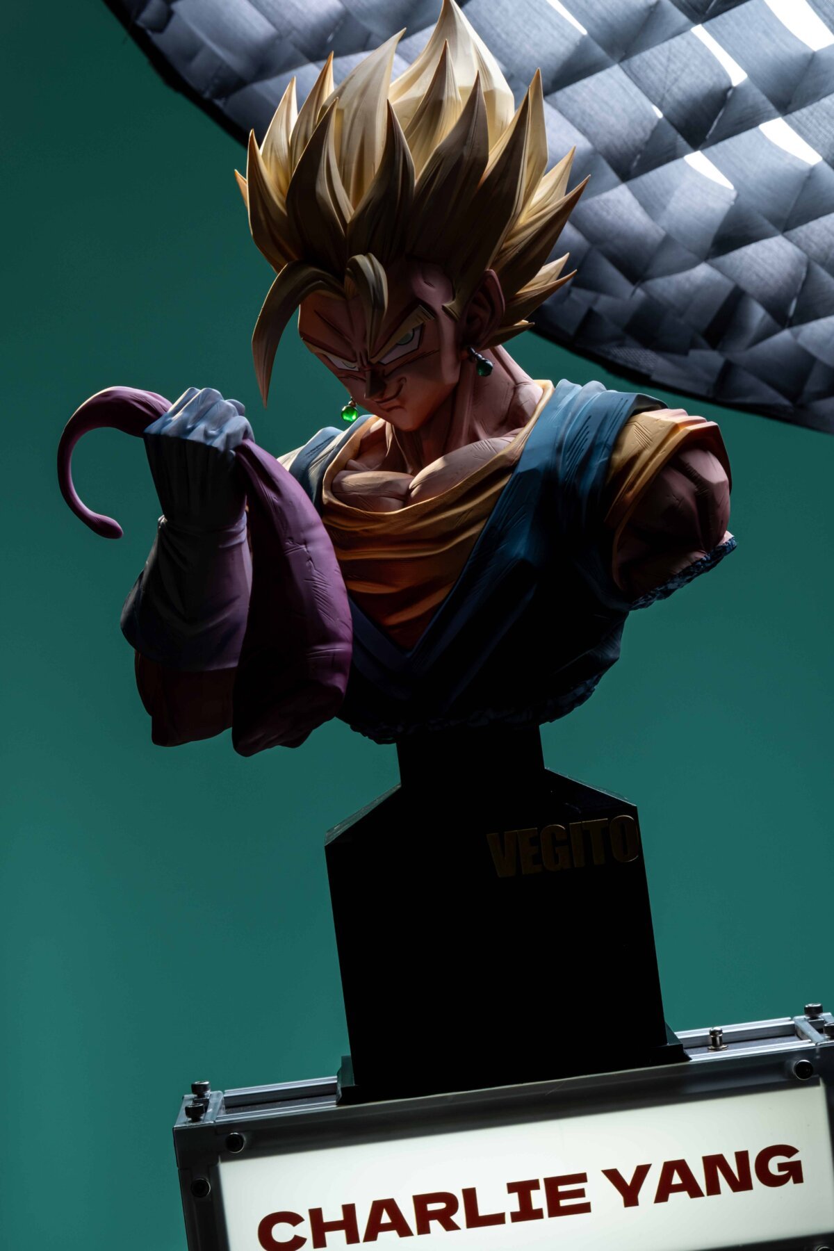 Burnout & Juann Studio - Vegito Bust 1/3 Burnout & Juann Studio - Vegito Bust 1/3 | anime collectible