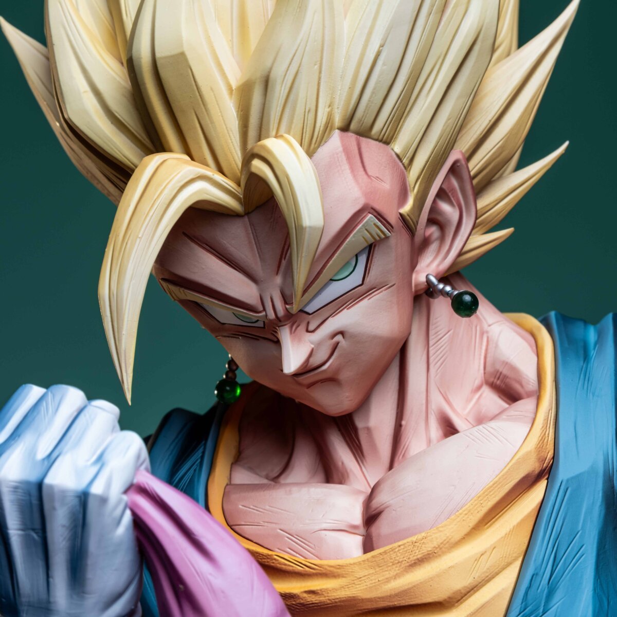 Burnout & Juann Studio - Vegito Bust 1/3 Burnout & Juann Studio - Vegito Bust 1/3 | resin statue